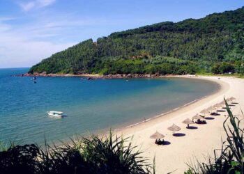 Giới thiệu Bãi Bụt Đà Nẵng