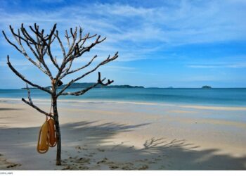 Đôi nét về bãi tắm Vàn Chảy Cô Tô