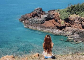 chạy ngay ra khỏi hàng dương ngắm ánh mặt trời