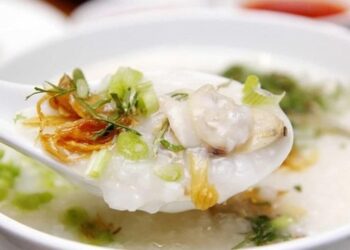 Cháo hàu - Ẩm thực Côn Đảo