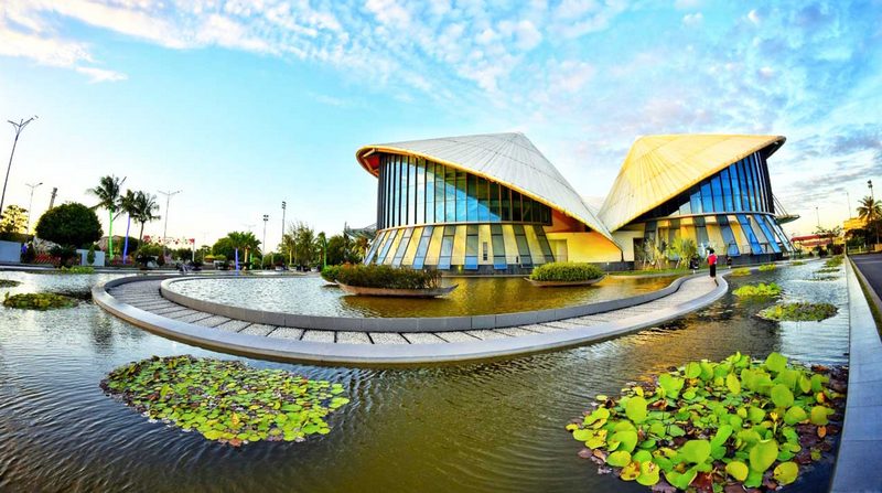 Nhịp sống chậm và sự hiếu khách rất miền Tây