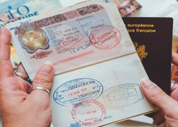 Công dân Việt Nam xin visa Lào làm kinh doanh rất đông